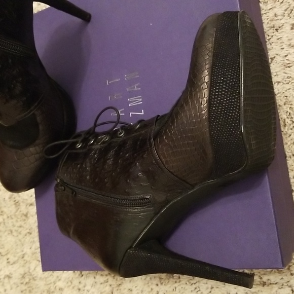 Stuart weitzman boots,booties size 8 1/2 - Picture 3 of 7